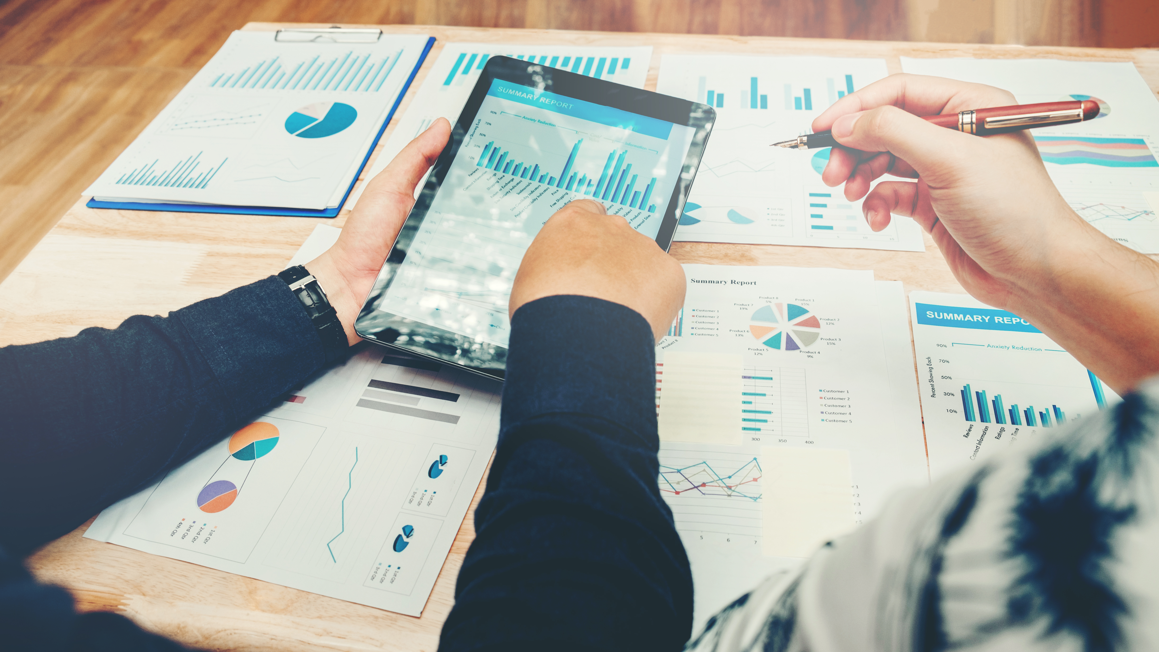 Finance Consulting Reports Meeting Business