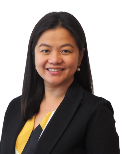 2023 400x500 Caroline Uy Reilly Desktop